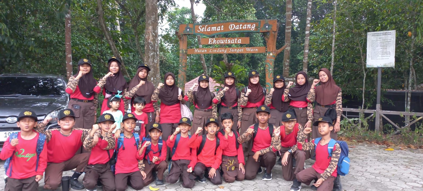 Mengenal Alam Lebih Dekat, Pramuka MI Al-Irsyad DDI Balikpapan Kunjungi Hutan Sungai Wain.